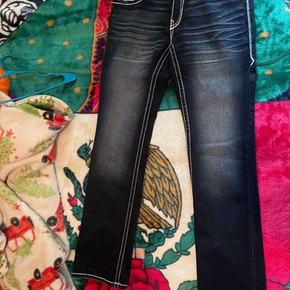 BKE 60$ hardly used/ Salvage used 2 times 80$/ Buckle Black I never used 90$